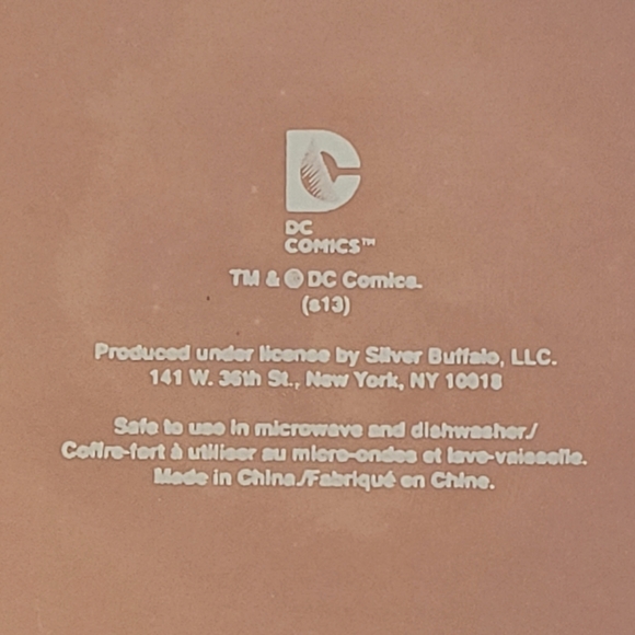 Wonder Woman DC Comics Classic Comic Book Graphic Pose Pink 14oz Mug - Picture 11 of 13